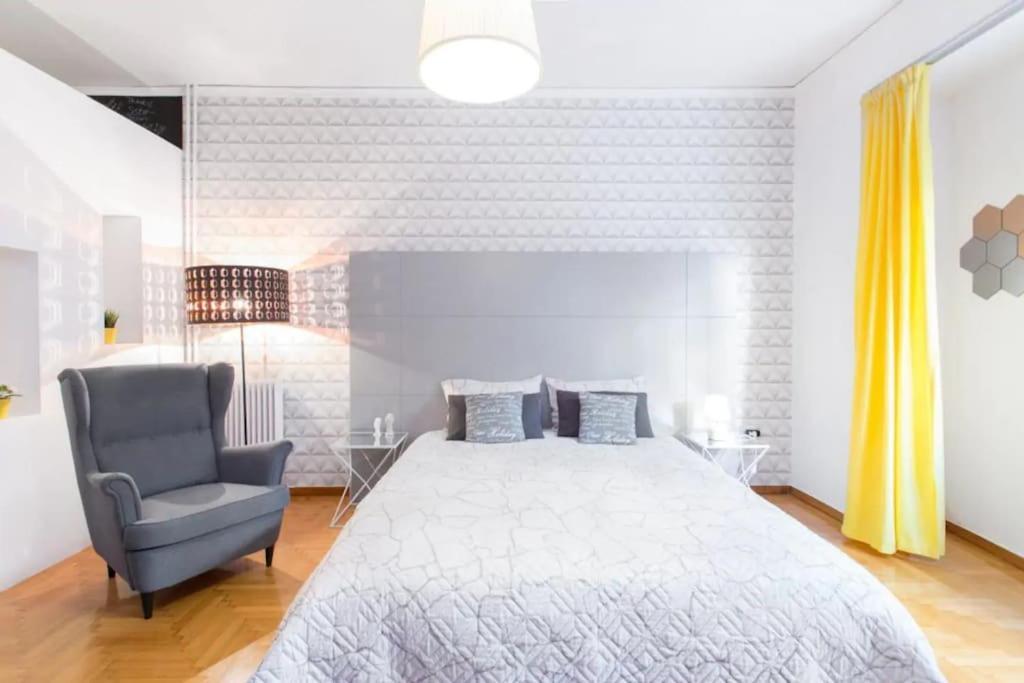 Plaka'S Flat-Near Syntagma Metro Station Apartment Атина Екстериор снимка
