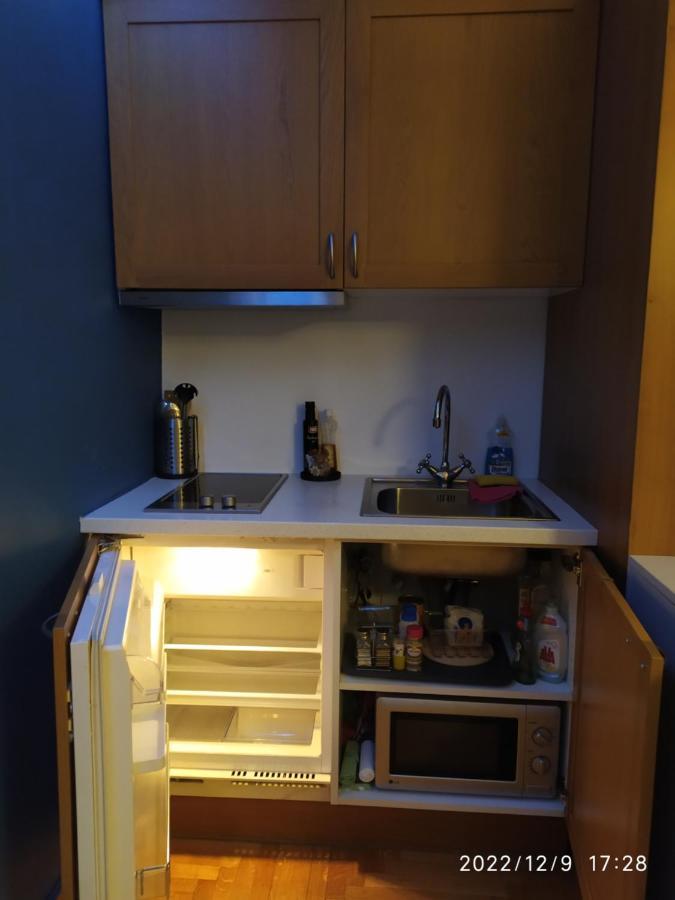 Plaka'S Flat-Near Syntagma Metro Station Apartment Атина Екстериор снимка