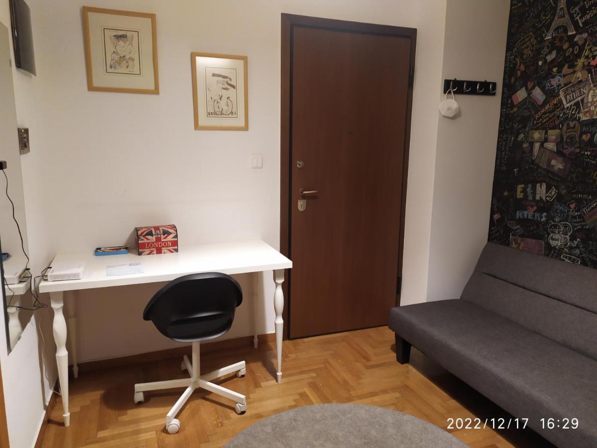 Plaka'S Flat-Near Syntagma Metro Station Apartment Атина Екстериор снимка